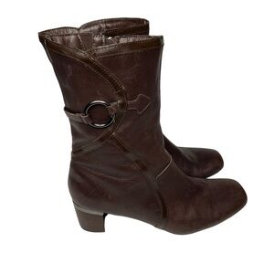 HUSH PUPPIES Vintage Y2K Style Leather Boots with Heel
